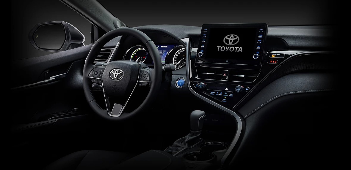 banner toyota camry 4
