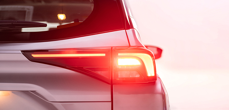 cụm đèn sau toyota avanza