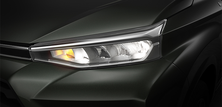 cụm đèn trước toyota avanza