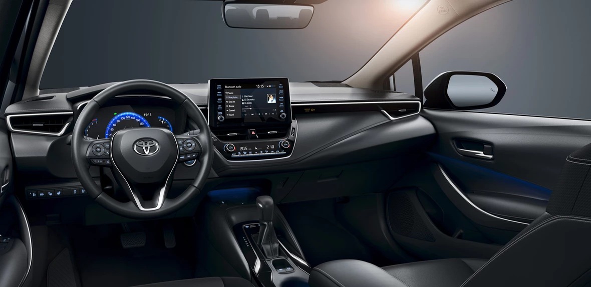 không gian nội thất toyota corolla altis