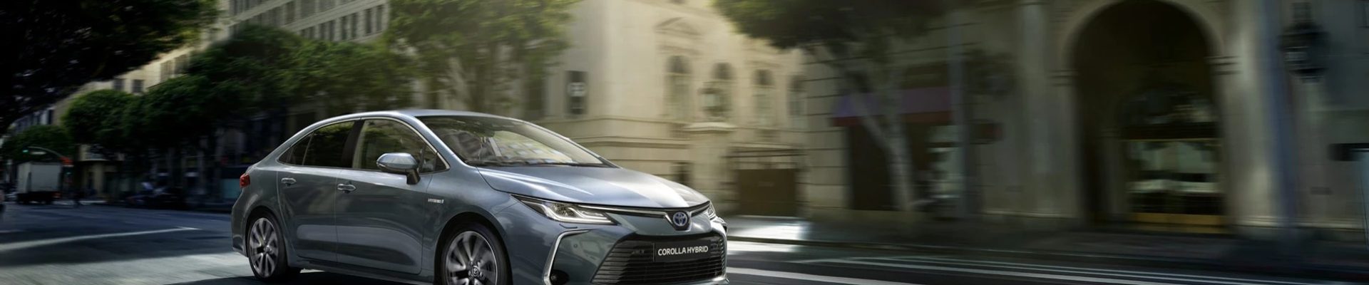banner toyota corolla altis 3